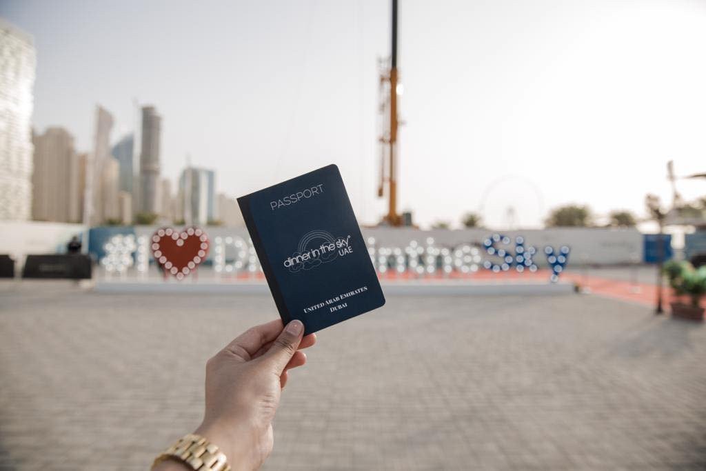 Menu of the most extraordinary Restaurant in Dubai Dinner in the Sky